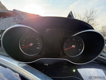 Tapecirunk , Loketní opěrka , Budíky Mercedes W205 S205 - 8