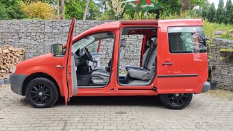 VW Caddy Life 1.4 - 8