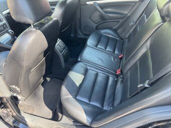 ŠKODA OCTAVIA II FL COMBI 1.4 TSI ELEGANCE - 8