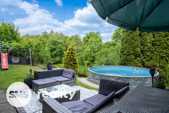 Prostorný rodinný dům 186 m², 2 bytové jednotky, zahrada, ba - 8