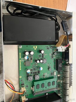 Mikrotik CCR-1016-12G - 8