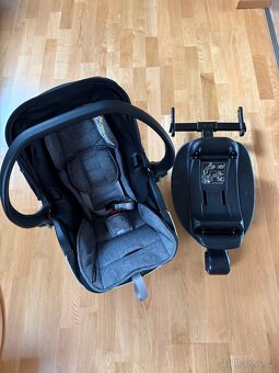 Autosedačka vejce Kiddy Evoluna I size 2 - 8