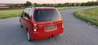 Mazda Premacy - 8