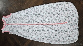 Balik obleceni pro holku vel. cca 92, 102 - 8