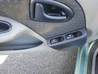 Renault Thalia 1,4i 16v - 8