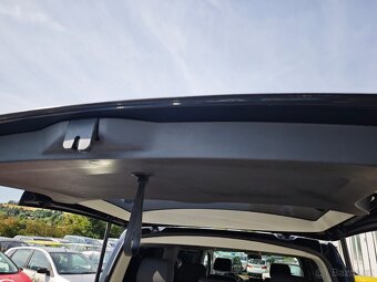 VW MULTIVAN T5 2.0TDI, 103 Kw, 7 MÍST, WEBASTO, KRÁSNÝ,2011 - 8