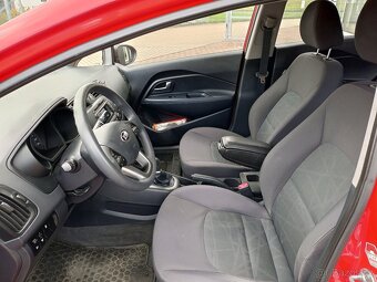 Kia RIO -Nafta- servisované - STK 07/2026 - velmi dobrý stav - 8