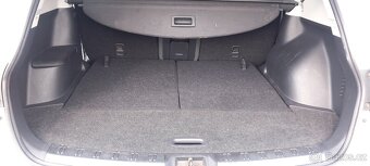 Nissan Qashqai +2,2.0i - 8