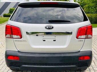 Kia Sorento 2.2D 4x4 MANUÁL VÝHŘEV 1.MAJITEL PANORAMA - 8