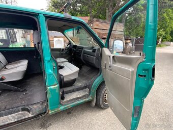 Volkswagen T4. 50kW 1896cm3 skříň 6 míst long. Transportér - 8
