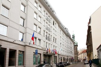 Pronájem kanceláře, 60 m2 - Praha - Nové Město - 8