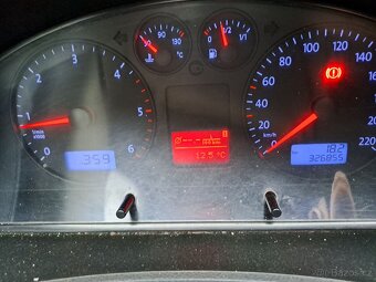 VW T5 TRANSPORTER 2.5 TDI 96kW, 327 000 KM - 8