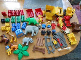 Přes 7kg stavebnice LEGO + DUPLO + různé foto - kusy foto - 8