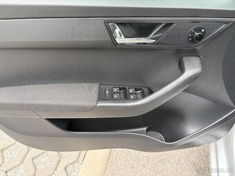 Škoda Fabia 1.0Tsi,70kw,STYLE,ČR,DPH,1.majitel,tažné - 8