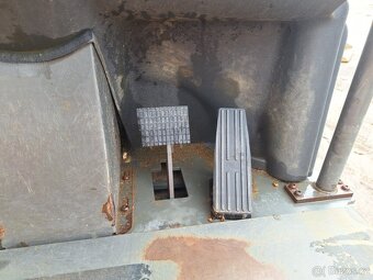 AUSA D 350 AHG 4X4 - 8