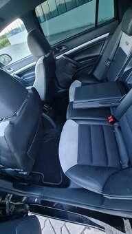 Škoda Octavia RS 2,0 TDi CR DSG F1, xenon navi ťažné - 8
