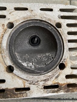 Hlava válce Jawa Pionýr - 8