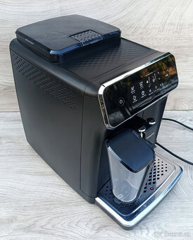 Automatický kávovar Philips LatteGo 2232 - se zárukou - 8