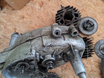 Polo motor Jawa pařez pionýr - 8