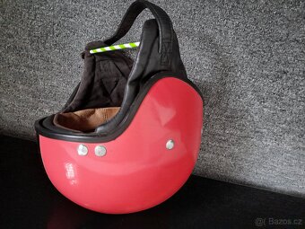 Stará retro helma kokoska - 8