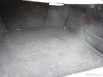 Peugeot 308 1,2 E-THP - 8