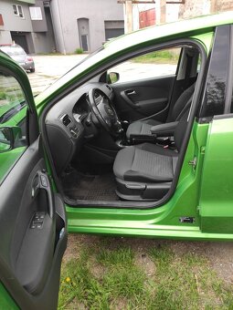 Volkswagen Polo - 8