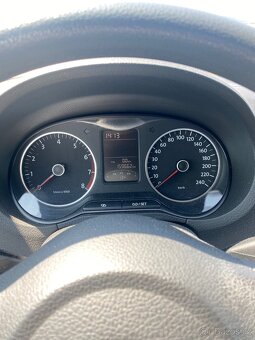Volkswagen Polo 1,4 2010 - 8