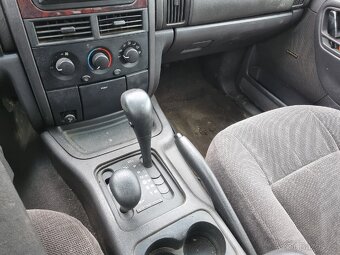 Prodám jeep grand cherokee WJ 4.0 LPG - 8