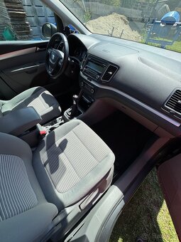Seat Alhambra 7 míst - 8