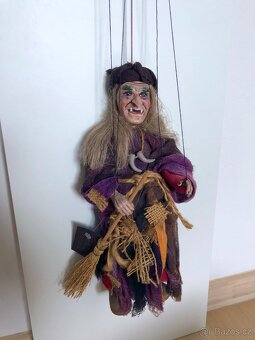 Nová dřevěná ručně vyřezávaná a malovaná loutka Marionettes - 8