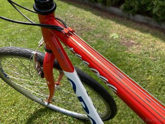 Trekové kolo Apache 28" - 8