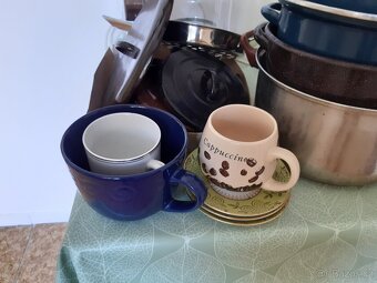 Staré nádobí, příbory, nože - 8