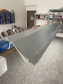 PRACOVNÍ STŮL s LED osvětlením - OSOBNÍ ODBĚR nebo dle domlu - 8