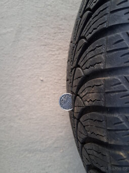 Sada zimních pneumatik 195/60 R15 - 8