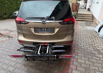 Opel Zafira 2,0 CDTi /121 Kw Tourer Active nafta - 8