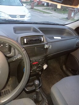 Fiat Punto 1,2 - 8