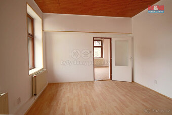 Pronájem bytu 2+kk, 50 m², Trutnov, ul. Novodvorská - 8