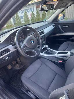 BMW 318i E90 FACELIFT - 8
