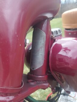 Jawa 555 - 8