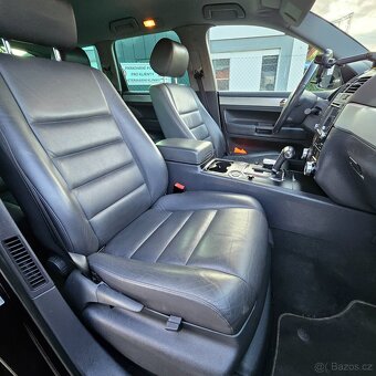 Volkswagen Tuareg 3.0 TDI 4x4 - 8
