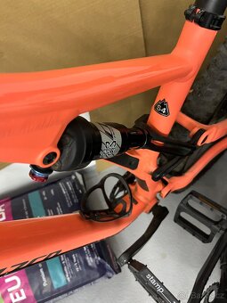 Specialized Stumpjumper alloy- satin blaze/black s4 - 8