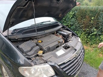 Chrysler grand Voyager 2.8 CRD automat - 8