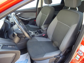 Ford Focus 1.6TDCi,1majČR,S.kniha,tažné,klimatizace,ALU - 8