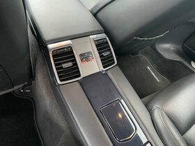 Porsche Panamera 4S facelift 3.0 309kw - 8