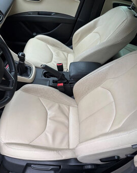 Seat Leon 1.6 TDI 110k TOP Cierna - 8