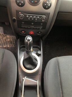 Renault Megane 1,6 2005 - 8