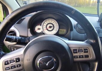 Mazda 2 1.5 sport - 8