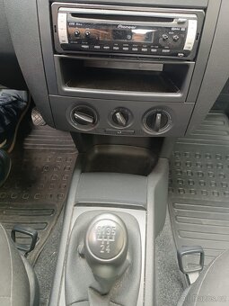 Škoda Fabia 2006 - první majitel, 31 tis, km - 8