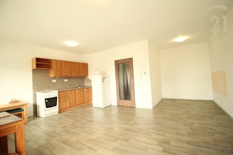 Pronájem krásného bytu 1+kk 37m2s balkonem. - 8