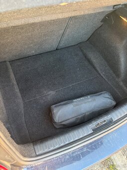 BMW 116i x1 benzin najeto jen 110tis - 8